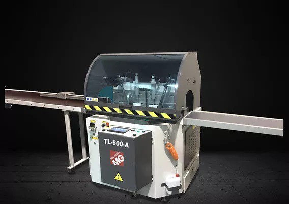 TL-600-AAG CNC Fully Automatic Feeding And Miter Cutting Saw